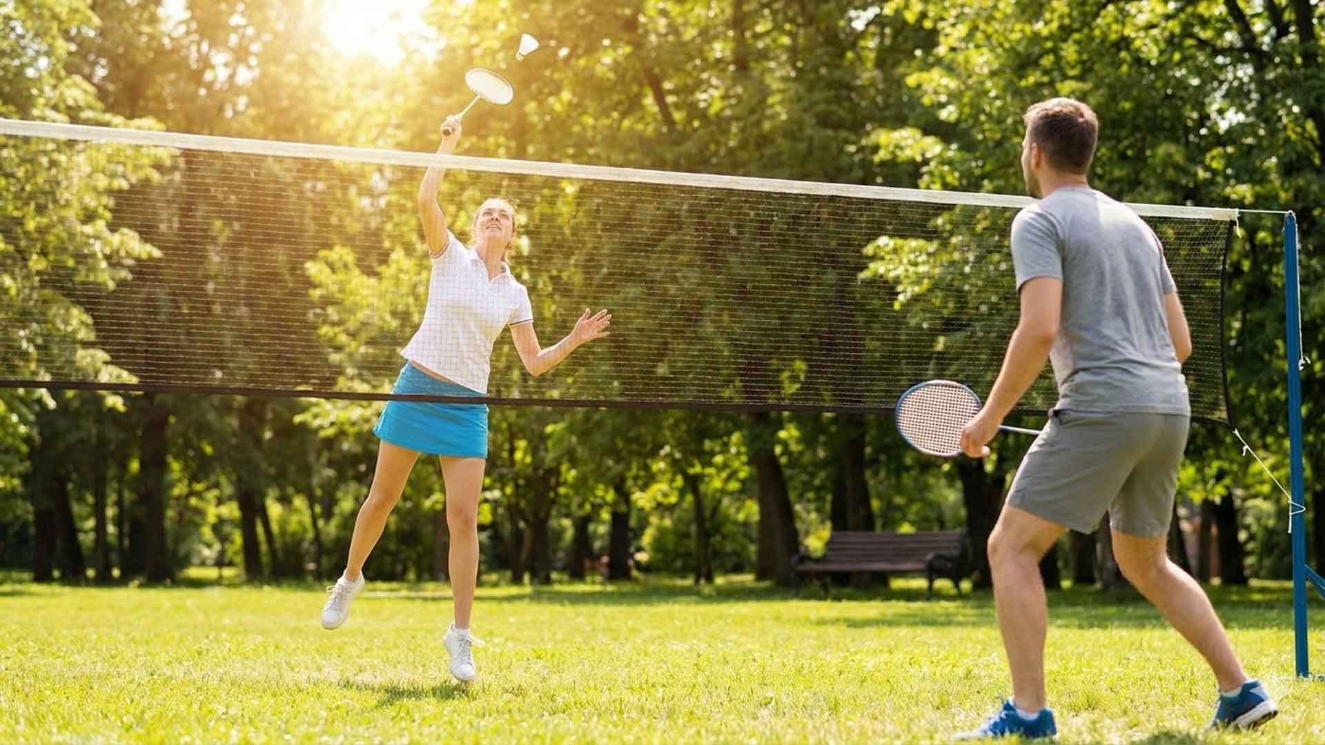 ورزش پر جنب و جوش بدمینتون