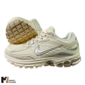 کفش زنانه نایک کرم مدل Vomero 