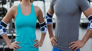 آرنج بند ورزشی برای تمرین