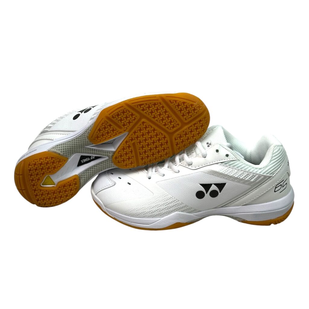 کفش بدمینتون YONEX سفید كد 260018