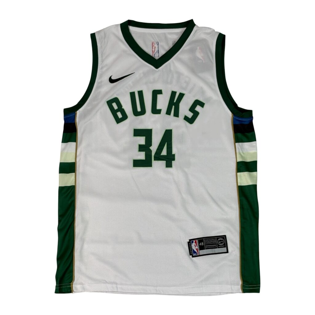 ست بسکتبالی Bucks سفید سبز کد 9148